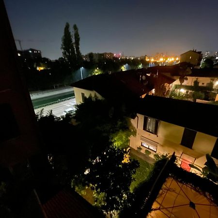 Апартаменти De Sura - La Terrazza Sul Naviglio Мілан Екстер'єр фото